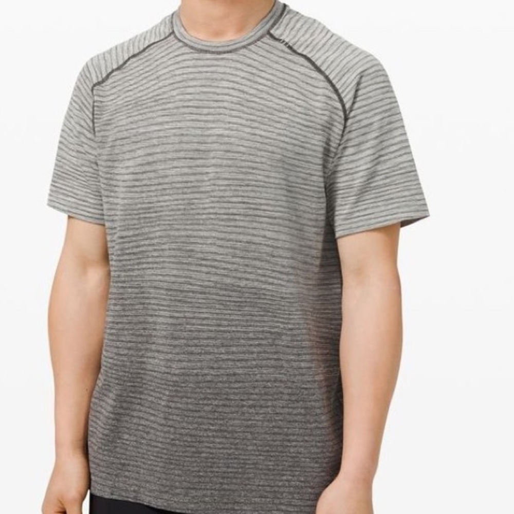 NWT LULULEMON Metal Vent Tech Shot Sleeve 2.0